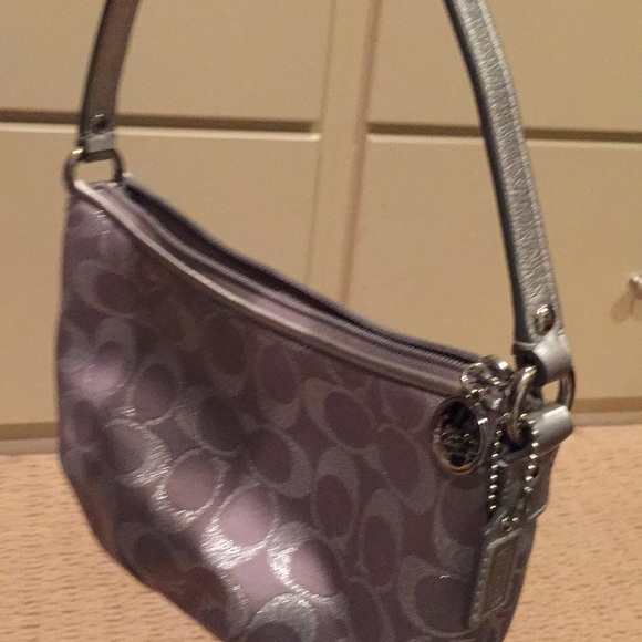 Coach clutch - Picture 6 of 7